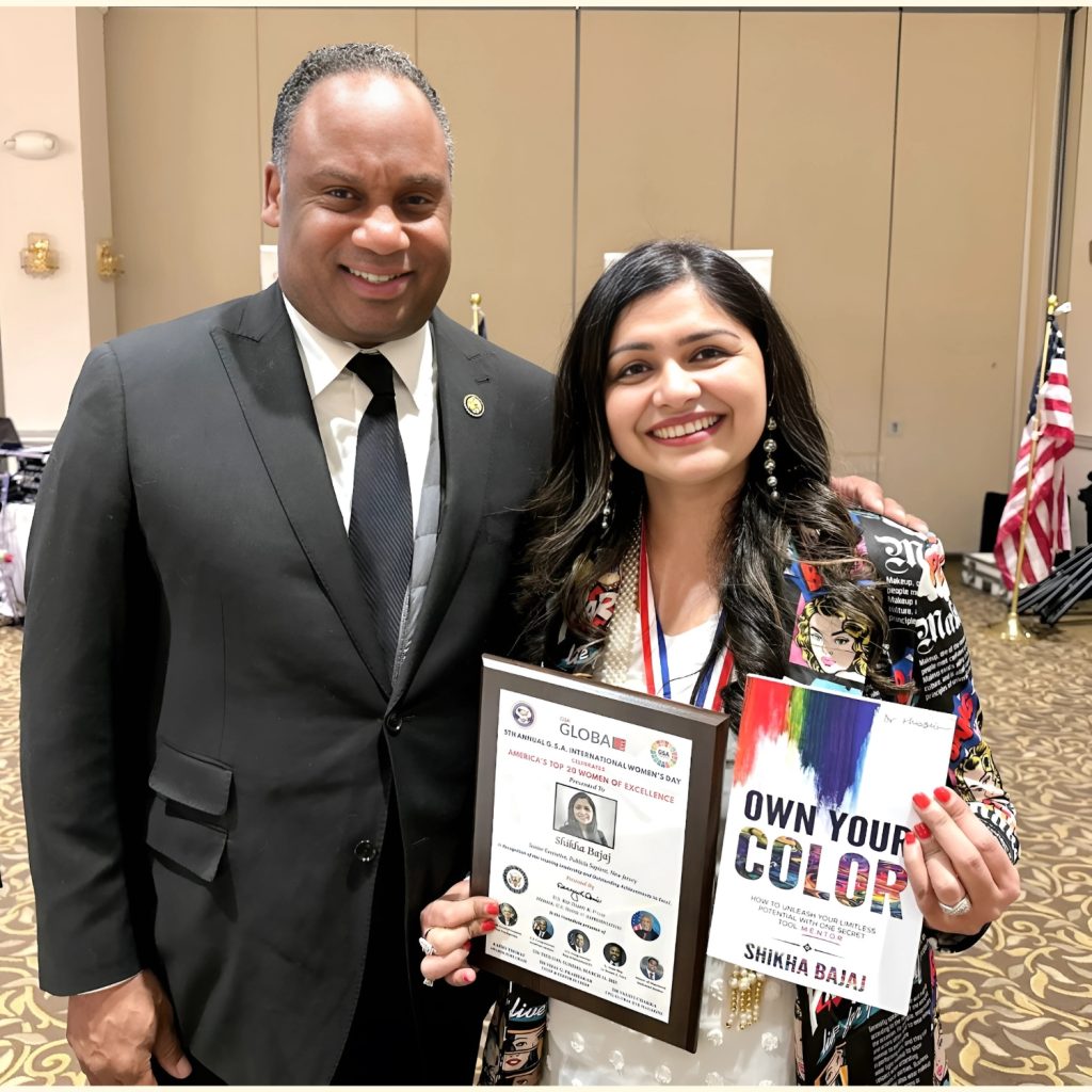 Shikha Bajaj Own Your Color AMEC Top 20 Women of Excellence Award with Congressman Jonathan Jackson in Chicago